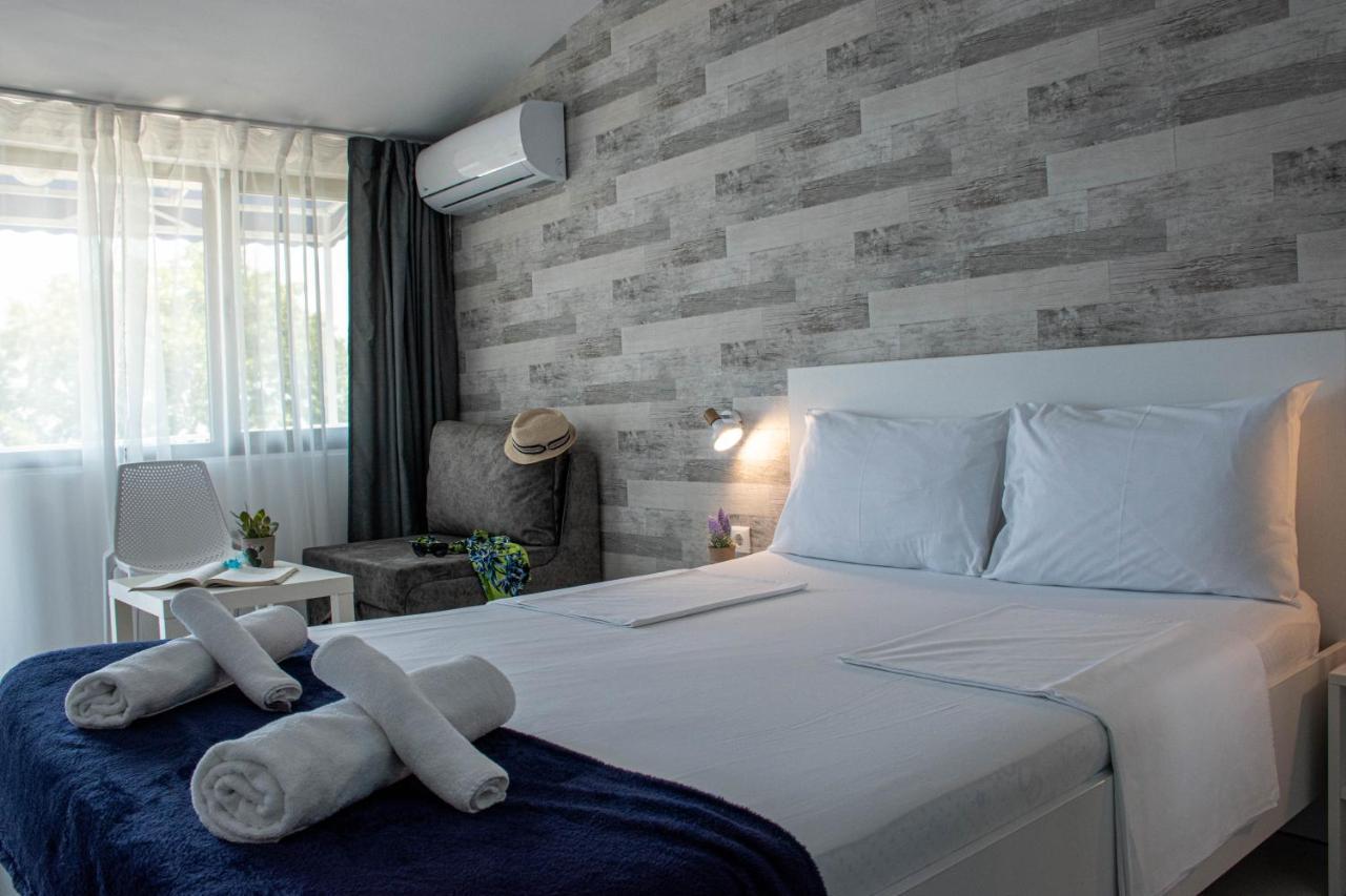 Simada Blue Guesthouse Golden Sands Exterior photo