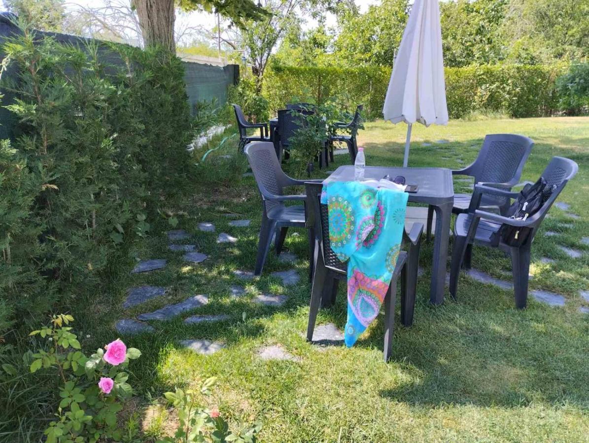 Simada Blue Guesthouse Golden Sands Exterior photo